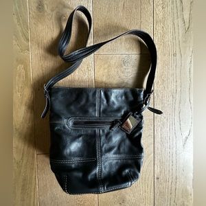 Tignanello slouchy soft black geniune leather 12x10x5 crossbody, 18” strap drop